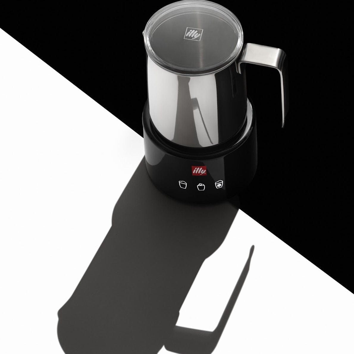 illy Piederumi Piena putotājs illy by Piero Lissoni, melns
