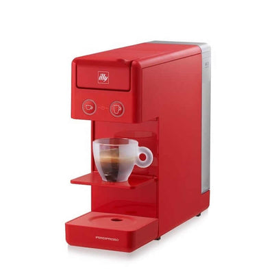 illy Y3.3 kafijas kapsulu automāts un kafijas kapsulas
